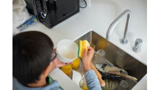 El estropajo de la cocina está lleno de bacterias - Uppers