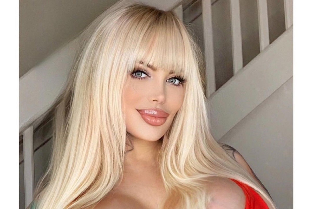 Sabrina Sabrok Revela Que Se Quitará Los Implantes De Seno Por