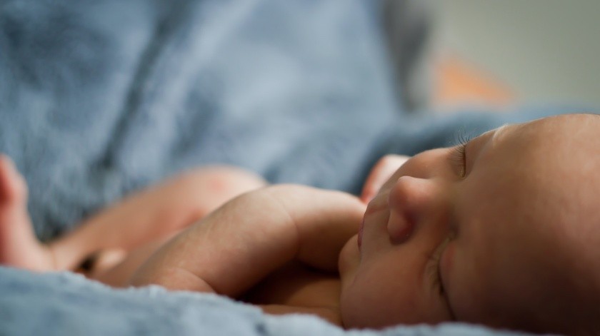 Los bebés prematuros tienen un riesgo mayor ante el VRS.(Unsplash)